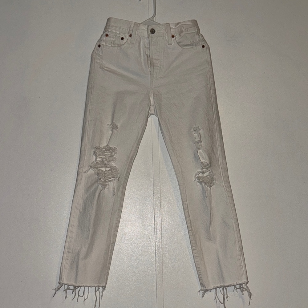Frayed Hem Straight Leg Jeans - White